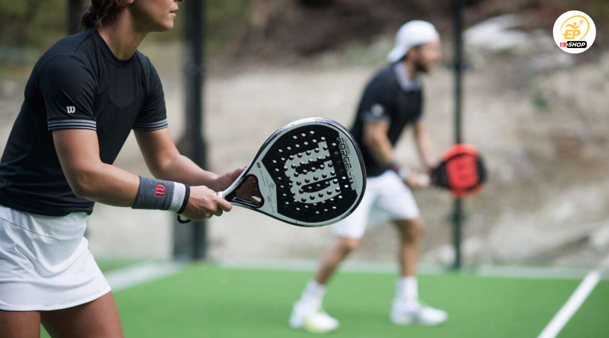 Débuter au padel : les erreurs courantes