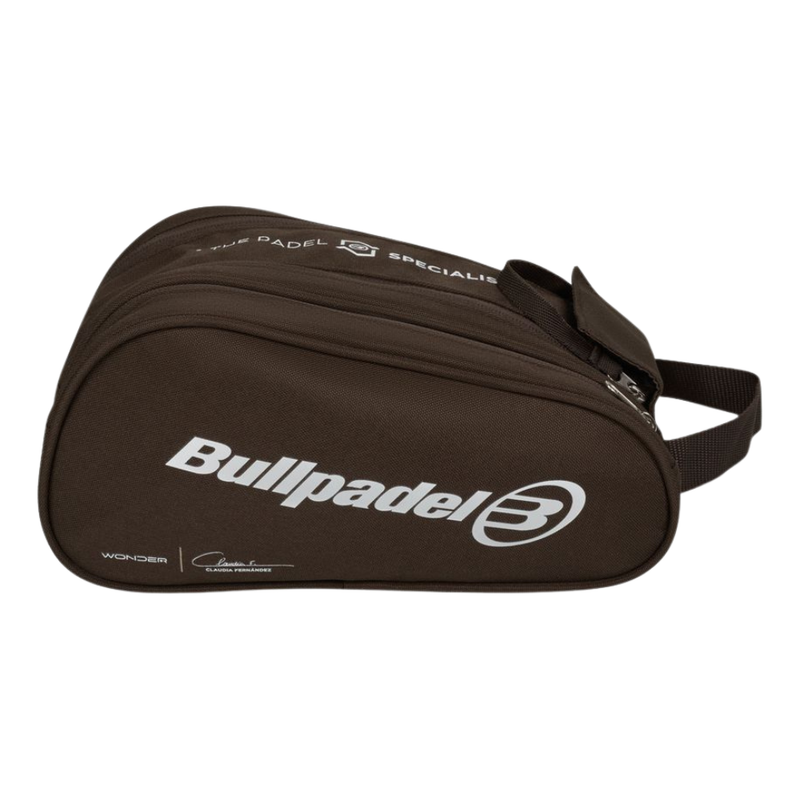 Trousse de Toilette Bullpadel BPN 26 023 - Esprit Padel Shop