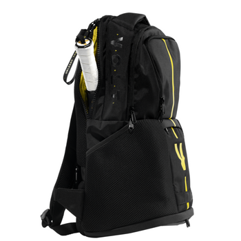 Volt Backpack Black in use - Esprit Padel Shop