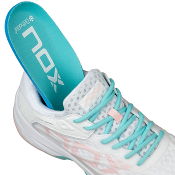 Chaussures de padel Femme Nox AT10 Lux Rose/Bleu - Esprit Padel Shop
