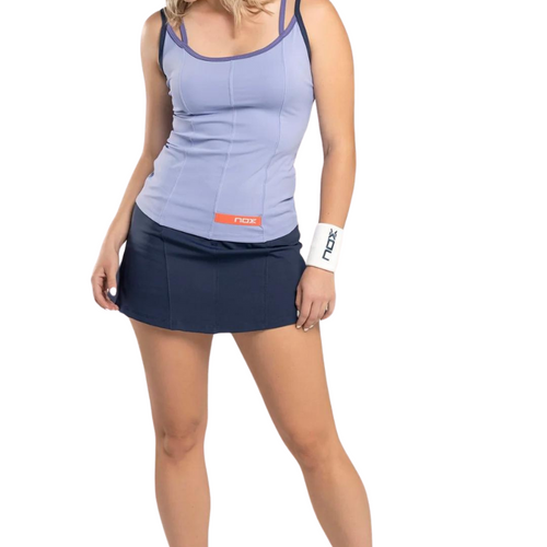 Jupe Nox Pro Bleu Marine Femme Mannequin Tenue - Esprit Padel Shop