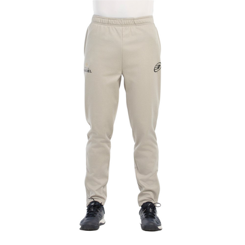 Pantalon de survêtement Bullpadel Bario Beige - Esprit Padel Shop