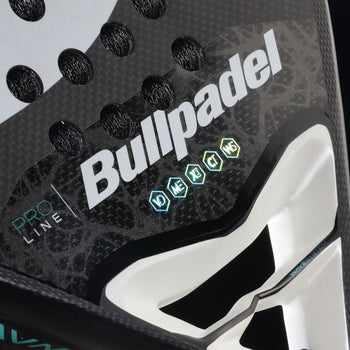 Raquette de padel Bullpadel Neuron 2024 coeur *- Esprit Padel Shop