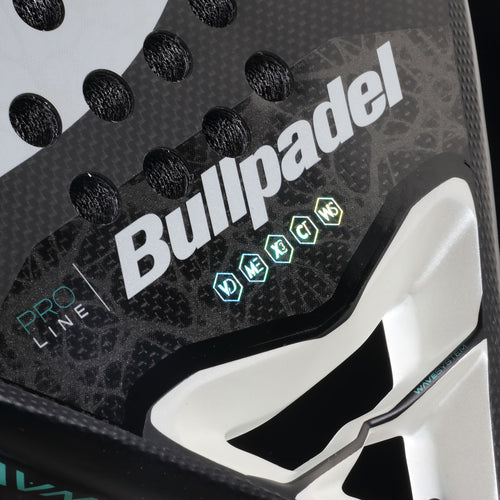 Raquette de padel Bullpadel Neuron 2024 coeur *- Esprit Padel Shop