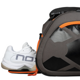 Sac de padel Nox AT10 Team 2024 Gris/Orange - Esprit Padel Shop