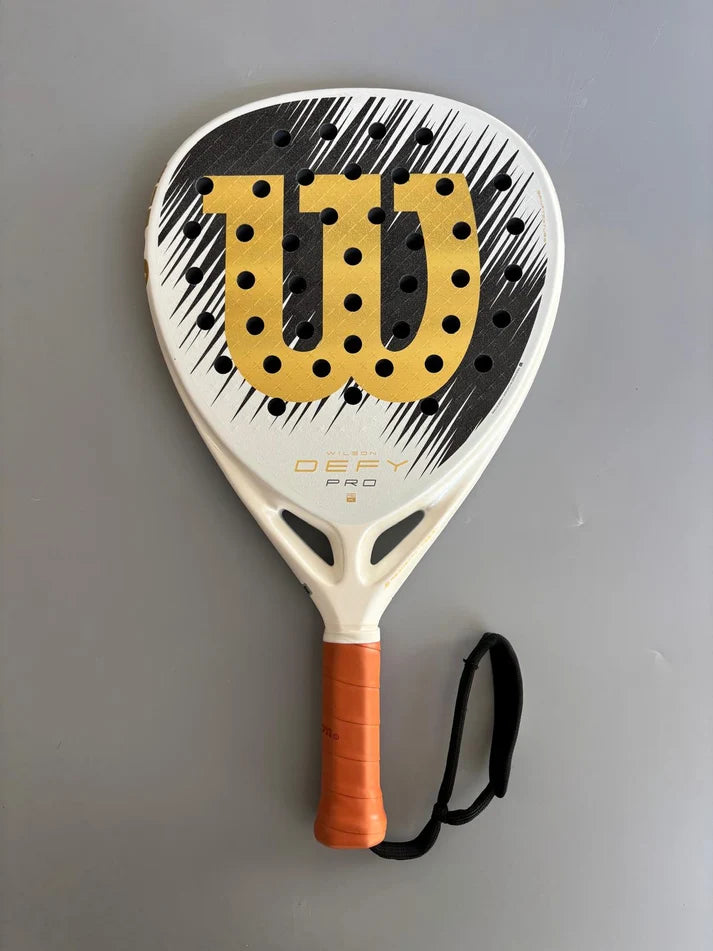 Raquette de padel Wilson Defy Pro d'occasion, état Neuf sans étiquette, photo réelle